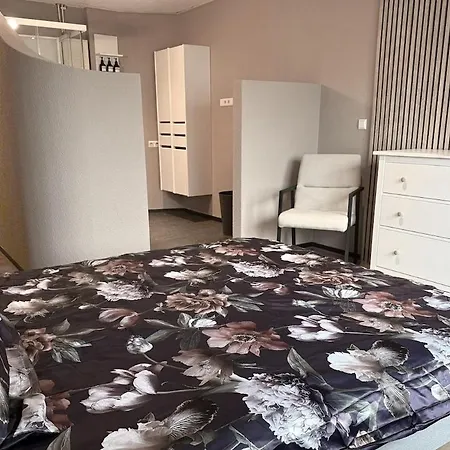 Spacious Near Dunes, Beach, And Cities